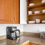 Beverly Hills 1Br W Gym Nr Groceries Shopping Lax-1120
