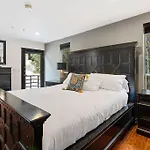 Wonderland Park Villa