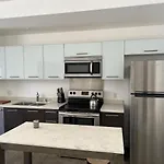 Historic Downtown La Loft - Urban Charm
