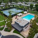 Brand New Remodeled 3 Bedroom Home In Reseda