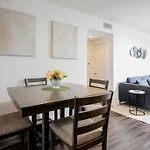Luxury 2Bed/2Bath Apt In West Hollywood W/ Rooftop