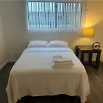 Private 1Br Apartment In Hollywood