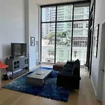 Gorgeous Dtla Condo W/ High Ceilings