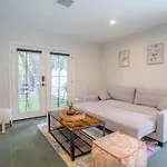 Serene 1 Bed Guest House With Patio Sleeps 6