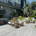 Downtown Penthouse W Luxury Gym-Pool-Near Universal Studio Hollywood