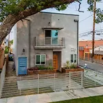 New Luxury Townhome Sleeps 9 Near Usc/Dtla/Expo