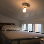 Skyline Vitali Siesta Couch Quarters In Heart Of Echo Park Dtla Awaits