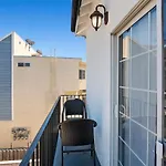 Modern Loft Close To Universal Studio And Hollywood For 8
