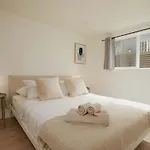 Cozy 2Br Condo Near Beverly Hills And Culver City