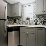 Cozy 2Br Condo Near Beverly Hills And Culver City