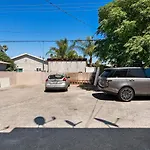 Private 1Bedroom For Rent In A 3Bedroom 2Bath Unit To Share With Roommate