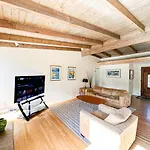 Relaxing 4-Br Oasis With Pool - Bb