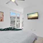 Ruby Tide - Two Floor Airy 2Br Marina Side Exclusive Amenities