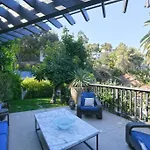 Designer Pool Villa Under The Hollywood Sign