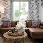 Savana Spectacular Loft