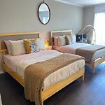 Savana Spectacular Loft