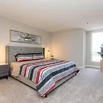 Hollywood 1Bed Apt W Rooftop Pool & Panoramic View