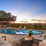 Modern Farmhouse With Panoramic Hill Views, Heated Salt Water Pool, Hot Tub