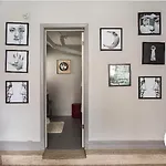 Beautiful Apartment In The Heart Of Koreatown!