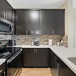 Venice Marina Pool And Spa Luxury Condo