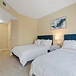 Venice Marina Pool And Spa Luxury Condo