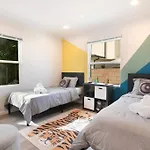 Beautiful 3 Bed 1 Bath Designer Home + Hot Tub