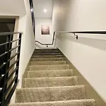 Beautiful Hollywood 1Bd Loft Plus Private Rooftop