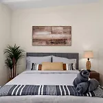 Charming Zen Venice Beach 3Br Home W/Patio & W/D