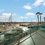 Blue Wave 2Bd 2Ba Stunning Marina View