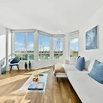 Blue Wave 2Bd 2Ba Stunning Marina View