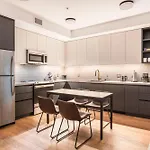 2Br Hollywood Luxury Condominium