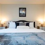 Superb Apartment Near Dtla