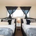 Superb Apartment Near Dtla