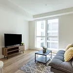 Ktown 1Bd/1Ba Apartment Unit With Great Amenities