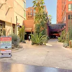 Hollywood Studio W Gym Pool Bbq Nr Metro Lax-848