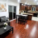 4 Bedrooms & 2.5 Bathrooms In La