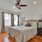 North Hollywood Getaway 14 Mi To Downtown!