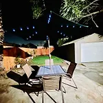 Cozy 2Br Bungalow Home Nestled In The Heart Of La