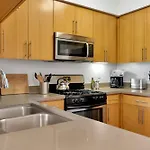 6 Modern 2 Bdr Apartment Santa Monica Pier