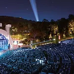 Hollywood House With Parking - Walk To Attractions