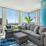 Gorgeous Luxury High Rise W/Prvt Parking