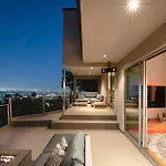 6Mil 5Br Sunset Strip Villa Jetliner Views Oasis