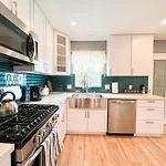 Luxurious 4Br House With Swimming Pool -Fb