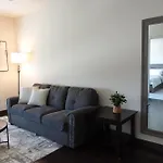 One Bedroom Gem In Weho