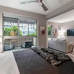 Brand New Weho Luxury Apartment