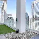 Downtown Studio W Roof Pool Gym Nr 110 Lax-733