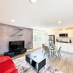 Cozy 1 Bedroom Apartment In Prime Location - Woa