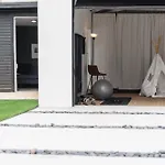 Stylish 4-Bedroom In Culver City Art District