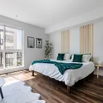 Luxury Hollywood Home - Pool/Gym/Parking