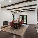 ৎ୭ Beverly Glen Cozy Hideaway ৎ୭